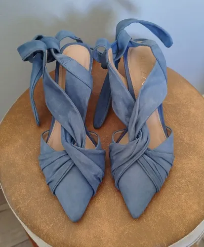 Sapato Arezzo nobuck azul - n.35