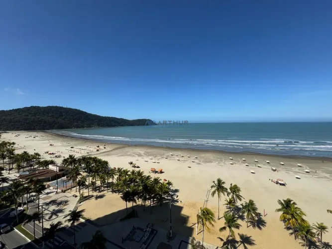 Apartamento à venda em Praia Grande com 3 dormitórios no Canto do Forte.