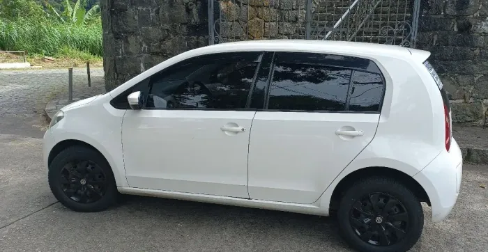 Volkswagen Up! Move 1.0 Total Flex 12V 5P 2015