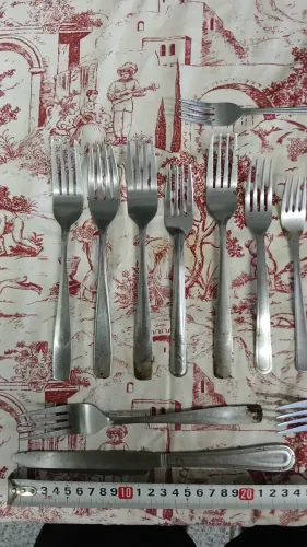 Lote de Talheres Variados em Aço Inox - 27 Peças R$2,00, cada