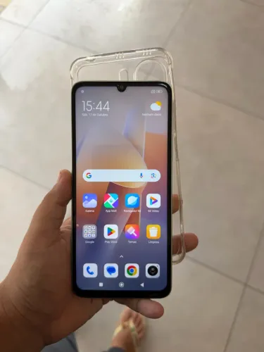 Redmi 13C 256 8 de ram