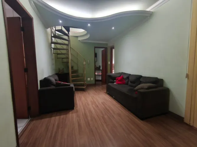 Cobertura 3 quartos para locação bairro Ouro Preto