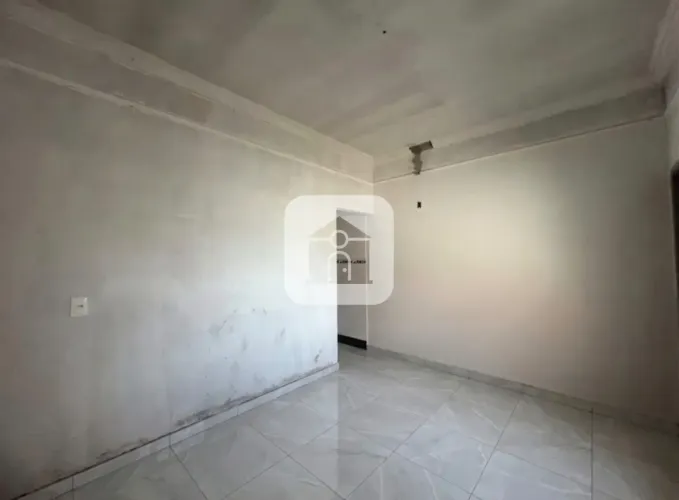Casa à venda no bairro Independência