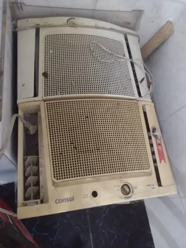 2 Ar condicionados
