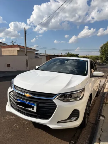 Chevrolet Onix Hatch Premier 1.0 12V TB Flex Aut. 4P 2025
