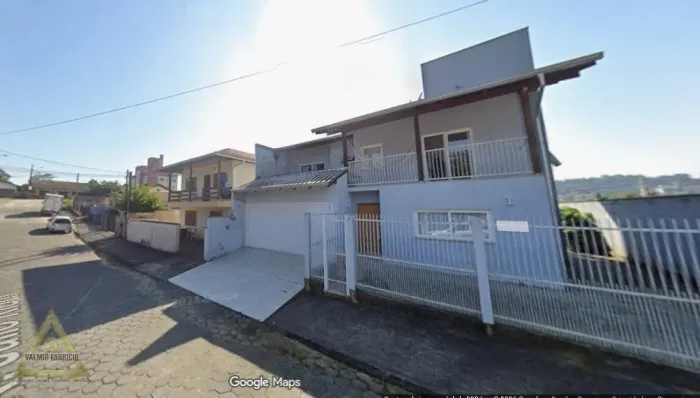 A Casa Onde a Vida Acontece com Leveza  Bairro Água Verde | Blumenau
