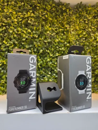 Garmin Forerunner 55 + Suporte de Carregamento 3D de Brinde!