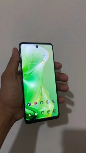 Vendo moto g 24 128gb mt zero detalhes de uso só atrás