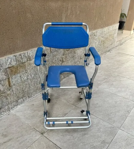 Cadeira de Banho para idoso