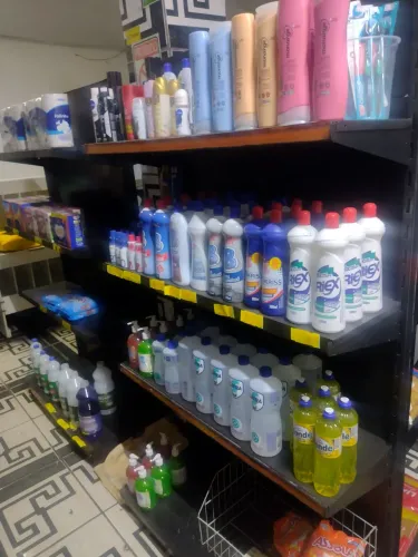 Vende se Mercadinho