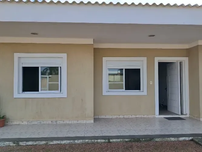 Apartamento no centro de Imbé para locação