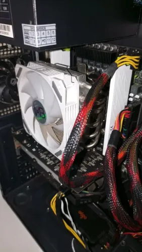 Kit placa mãe e processador x99 xeon e5 2670 v3 sem defeito