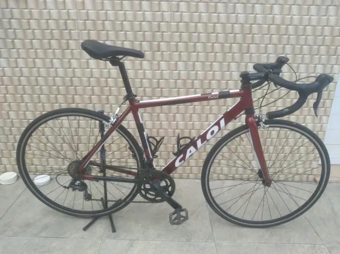 Caloi speed no Shimano Claris,Peneus 700x25 Pirelli