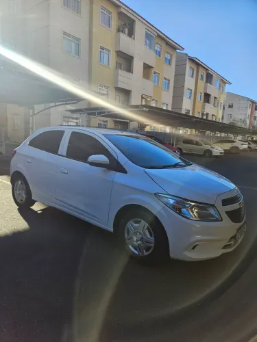 Chevrolet Onix JOY Hatch 1.0 8V Flex Mec. 4P 2018