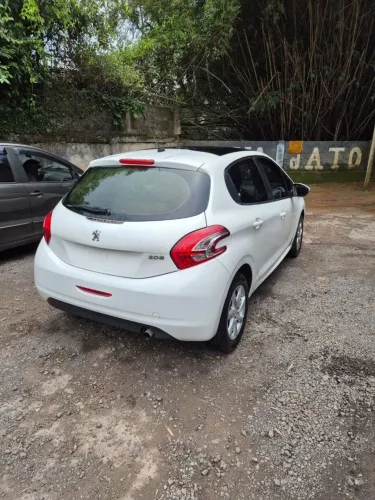 Peugeot 208 Allure 1.5 Flex 8V 5P 2015