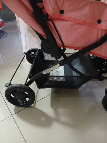 Carrinho de bebê Marca Stillo