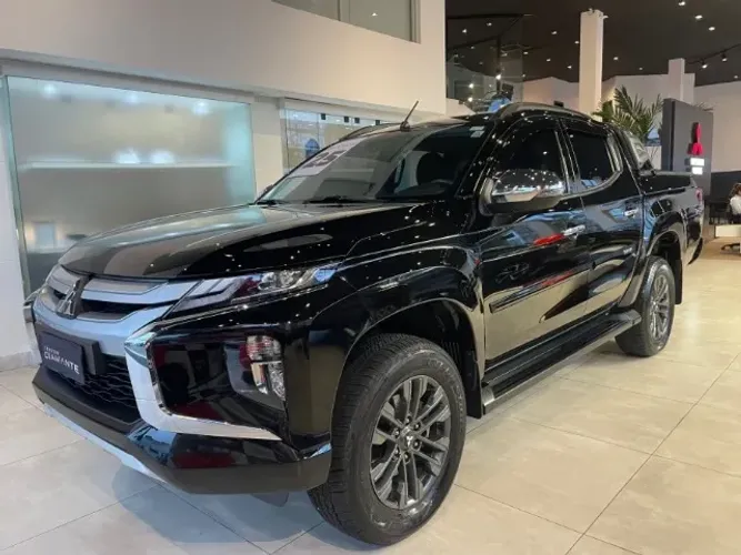 Mitsubishi L200 Triton Sport HPE 2.4 CD Diesel Aut. 2025