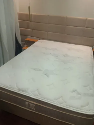 Colchão de casal 