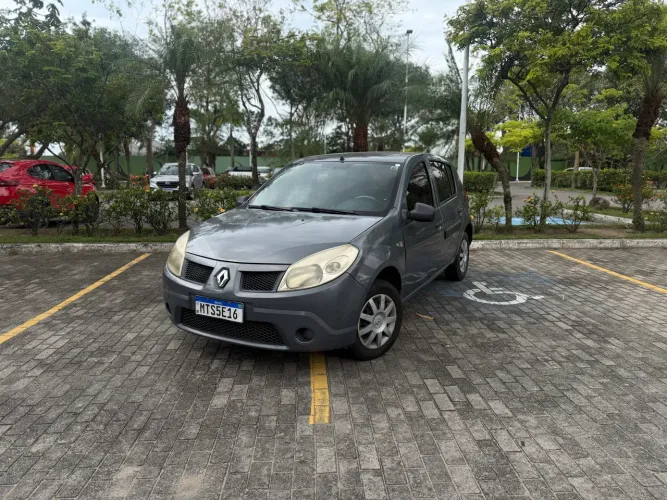 Renault Sandero Authentique Hi-flex 1.0 16V 5P 2011