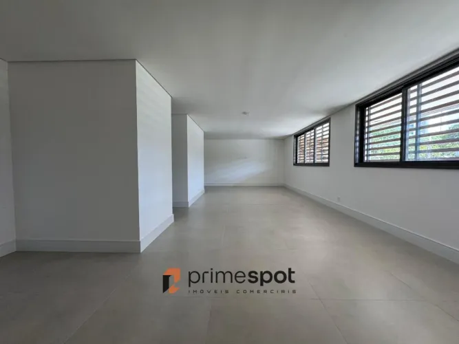 Sala comercial no Cabral - 61 m²
