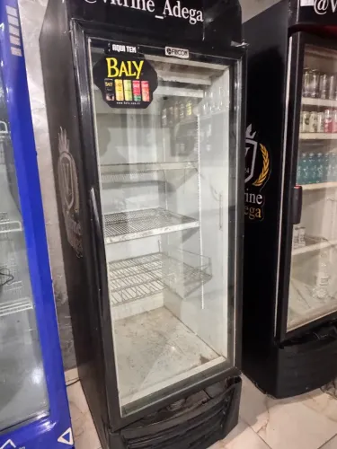 Refrigerador expositor