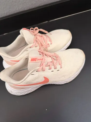 Tênis Nike