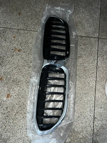 Grade pára-choque BMW 320i