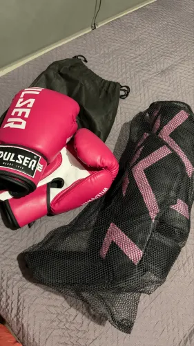 Luvas muaythai e caneleira