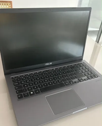 Notebook ASUS VivoBook X515DA - AMD Ryzen 5, 8GB RAM, SSD 256GB