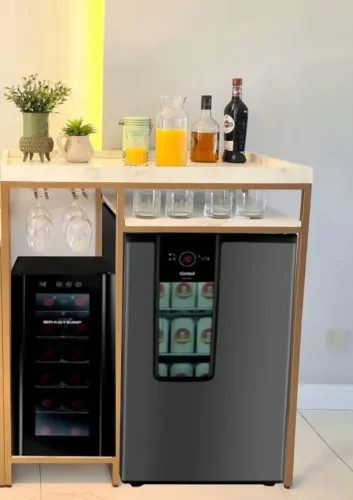 Aparador Bar Adega Cervejeira Com Suporte Para  Taças Branco Com Dourado