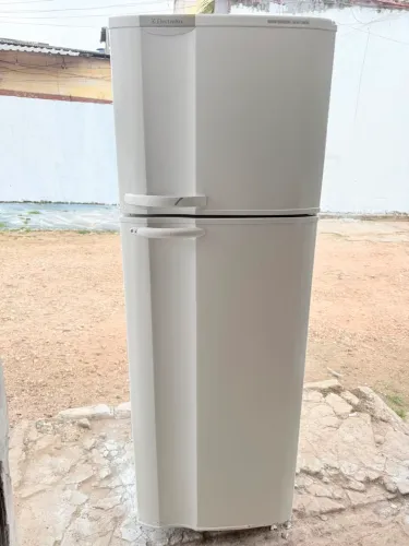 Geladeira Eletrolux