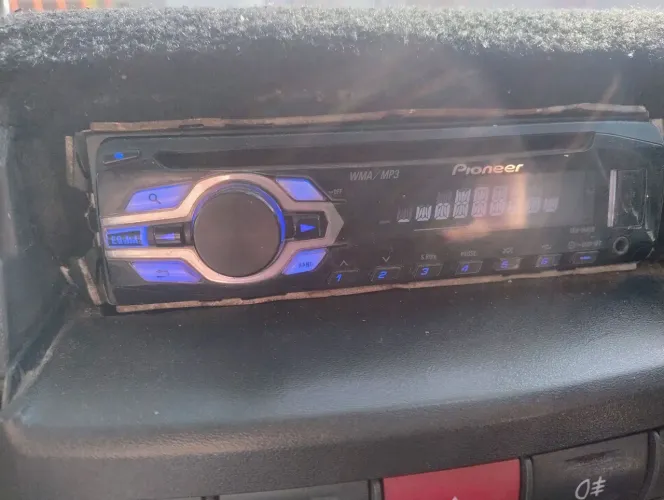 Radio pionner cd mp3 pra carro