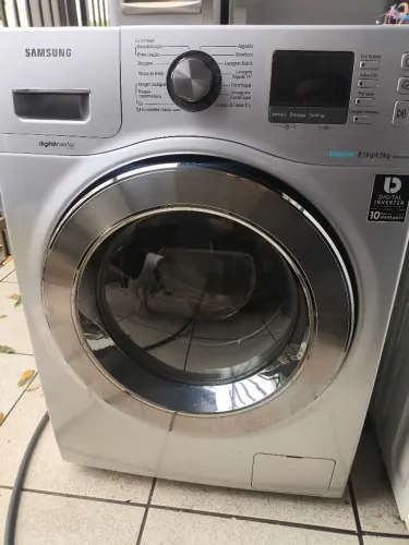 Lava e seca samsung Prata semi Nova 
