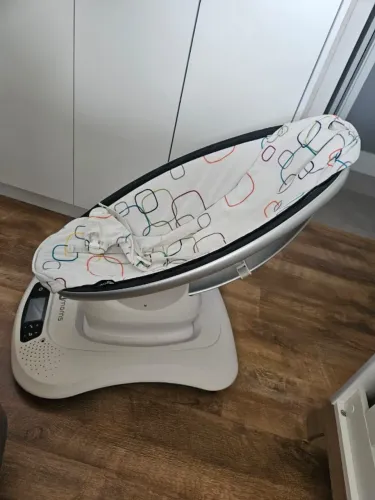 4moms Mamaroo Cadeira Musical de Descanso Infantil