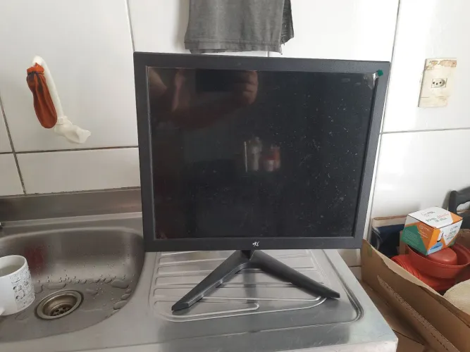 Monitor brx preto 15.6 polegadas