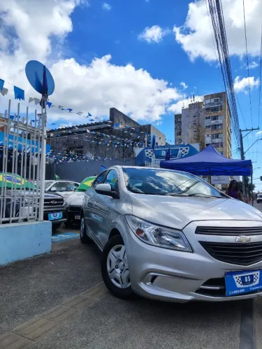 Chevrolet Onix JOY Hatch 1.0 8V Flex Mec. 4P 2018