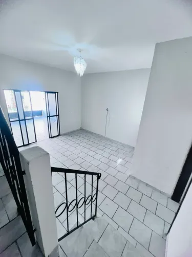 CASA LOCAÇÃO 2 PAVIMENTOS