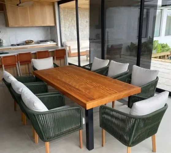 Mesa retangular área gourmet