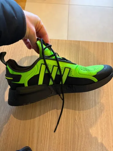 Tênis Adidas NMD R3 TAM 42 - Usado apenas 3 vezes