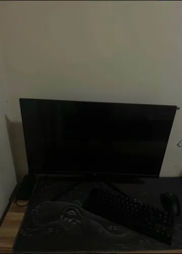 Monitor duex 240 hz 0,5 ms, 27 polegada, pouco tempo de uso