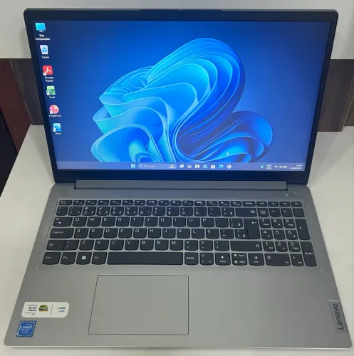 Notebook Lenovo com SSD estado de novo