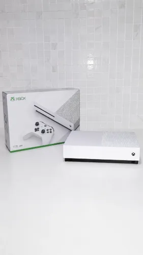 Xbox one all digital 1TB