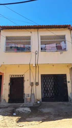 OPORTUNIDADE ÚNICA! Casa com 2 Moradias - Conjunto São Cristóvão II