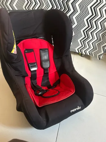 Cadeirinha infantil para carro