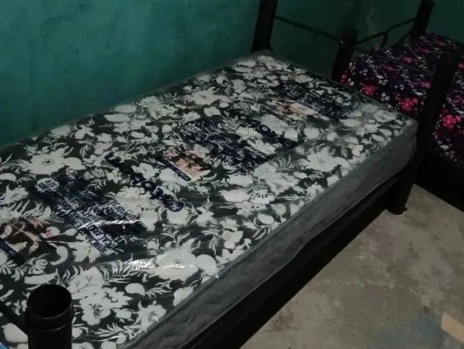 Cama