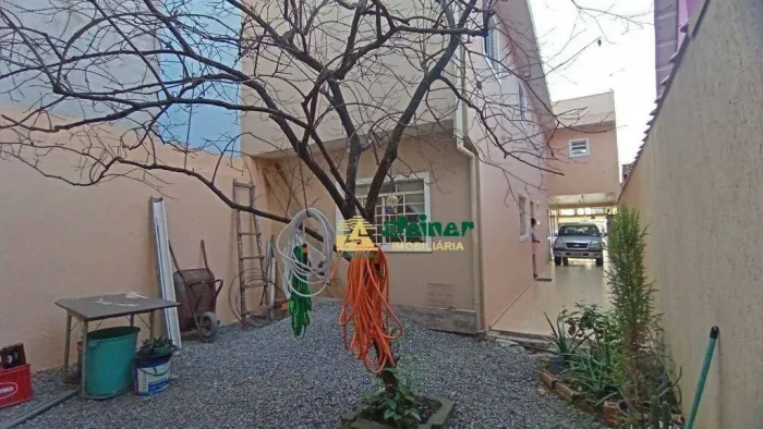 Sobrado com 3 dormitórios à venda, 225 m² por R$ 749.900,00 - Parque Continental I - Guaru