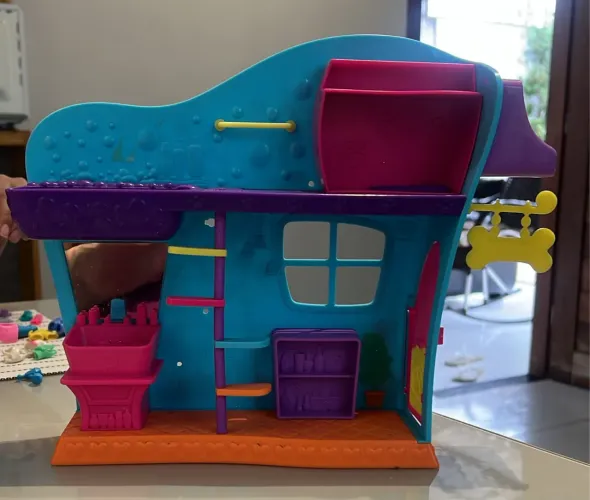 Polly Pocket Pet Shop