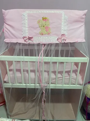 Mini berço novo rosa