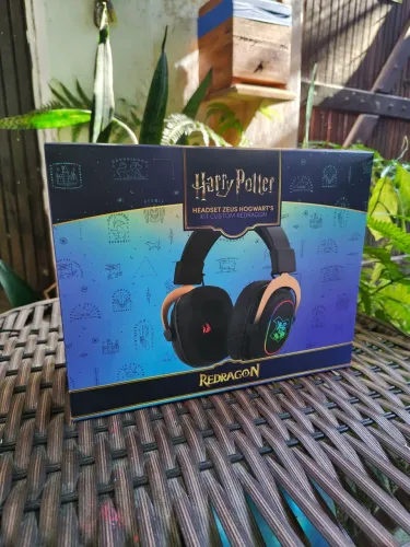 Headset Gamer Redragon Edição Especial Harry Potter Zeus Hogwart's RGB Novo/Lacrado