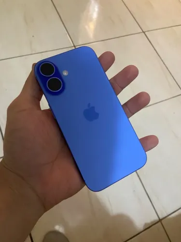 Iphone 16 128 GB Azul com caixa